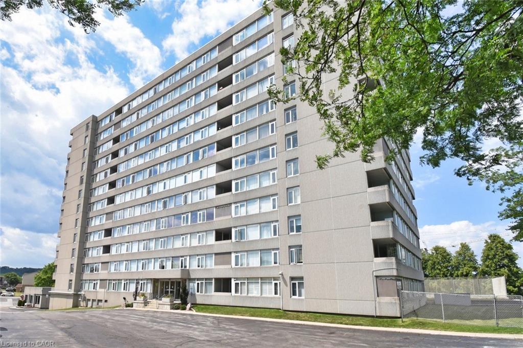 108-40 Harrisford Street, Hamilton, ON - Outdoor With Facade