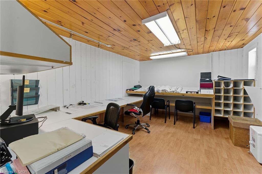 328 Trinity Church Road, Glanbrook, ON