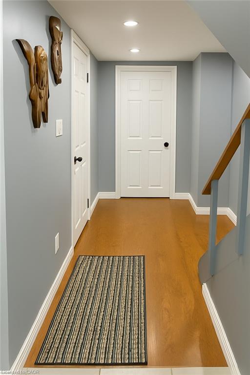 46 Delena Avenue S, Hamilton, ON - Indoor Photo Showing Other Room