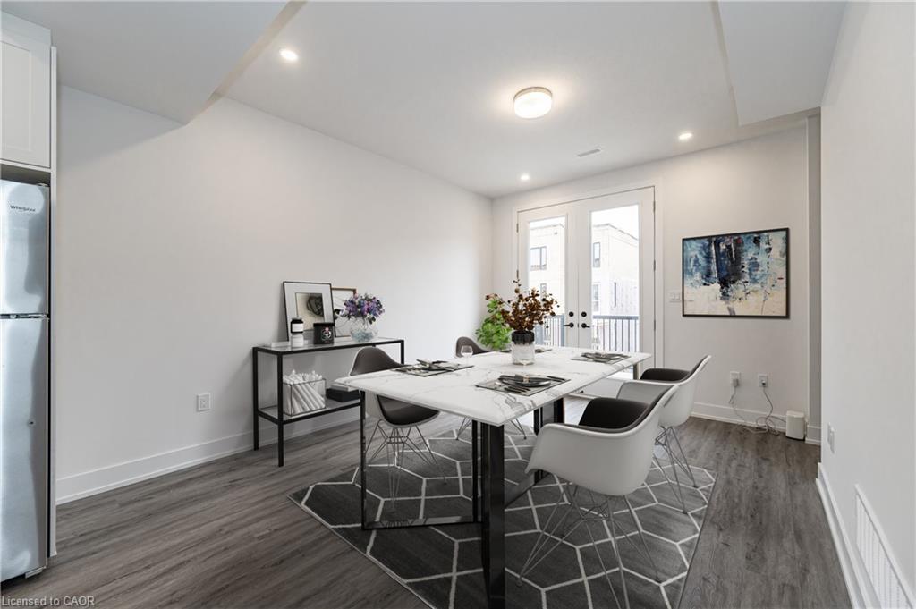 8-99 Roger Street, Waterloo, ON - Indoor