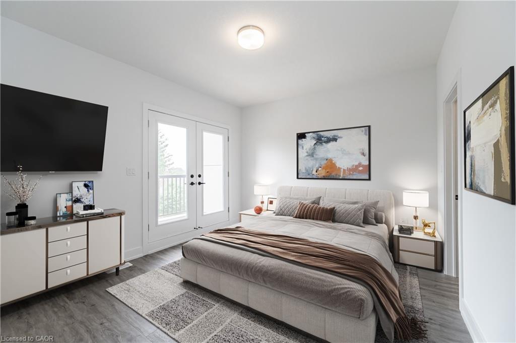 8-99 Roger Street, Waterloo, ON - Indoor Photo Showing Bedroom