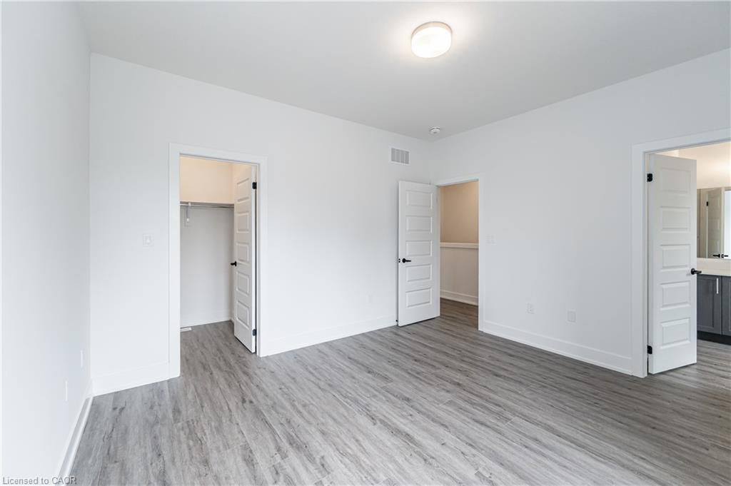 8-99 Roger Street, Waterloo, ON - Indoor