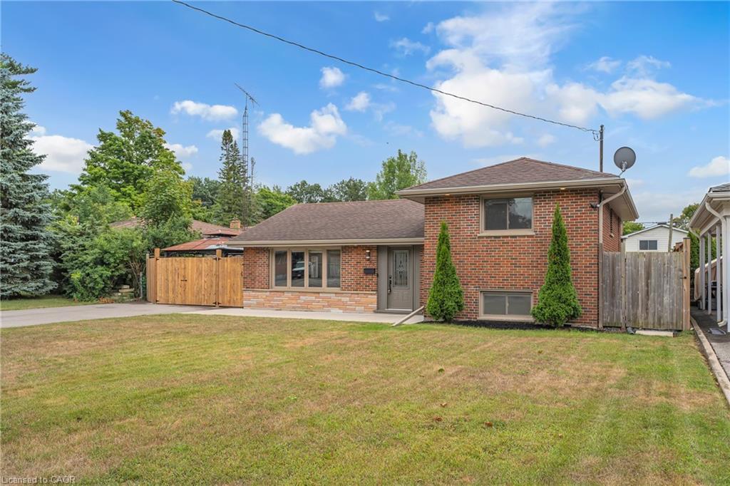35 Hickery Place, Brantford, ON - Outdoor