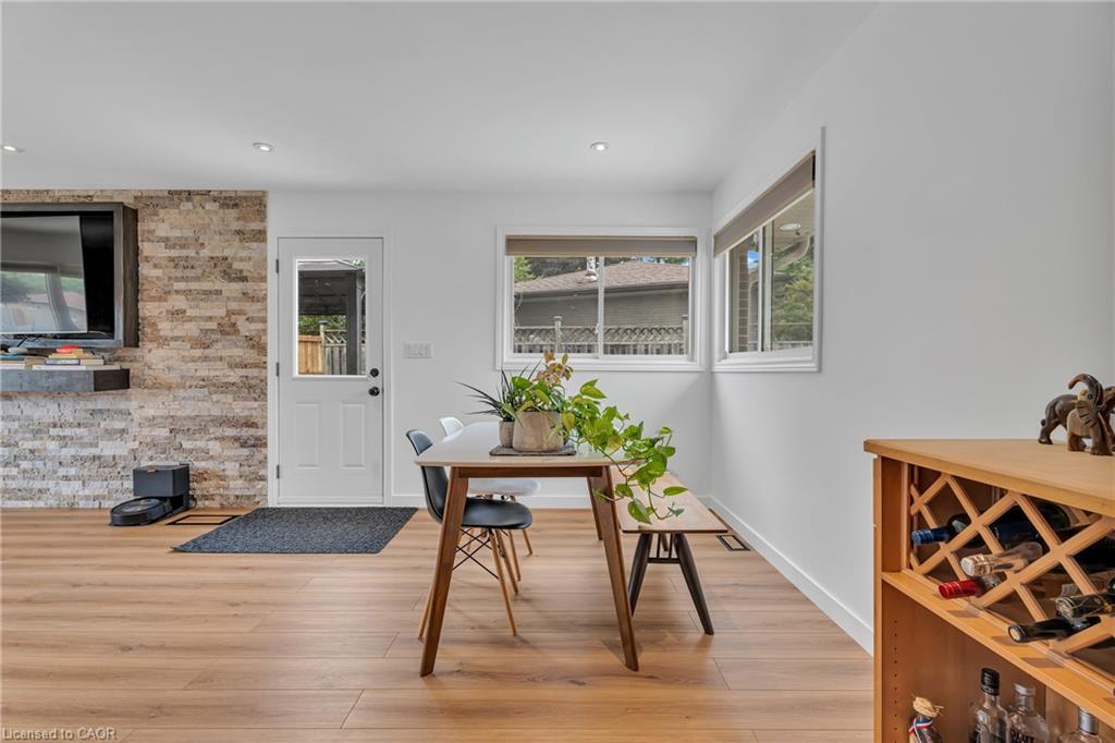 35 Hickery Place, Brantford, ON - Indoor