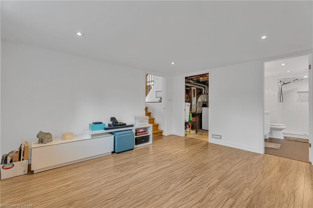 35 Hickery Place, Brantford, ON - Indoor