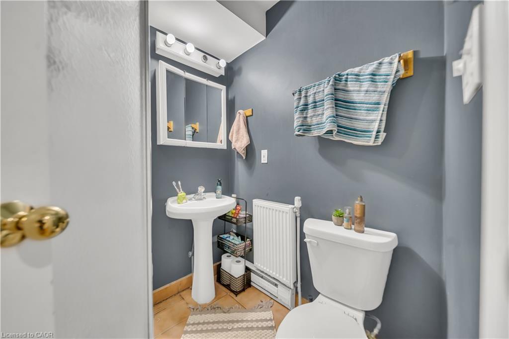 24 Columbia Street W, Waterloo, ON