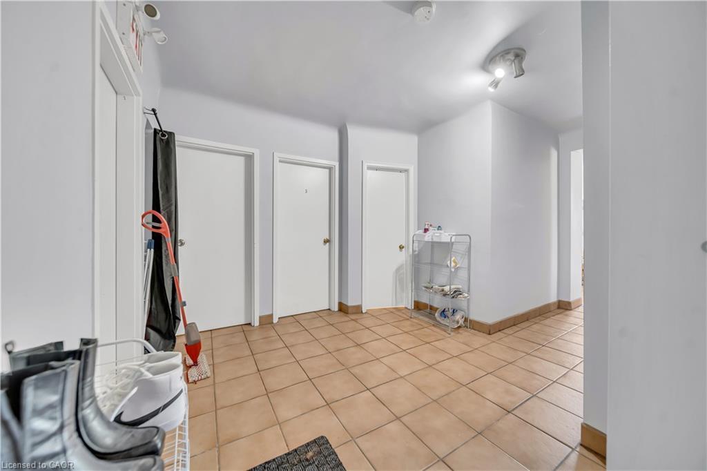 24 Columbia Street W, Waterloo, ON