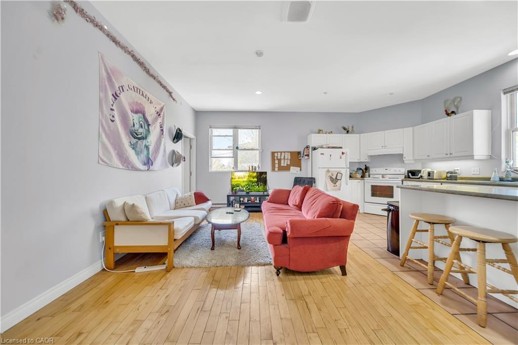 24 Columbia Street W, Waterloo, ON