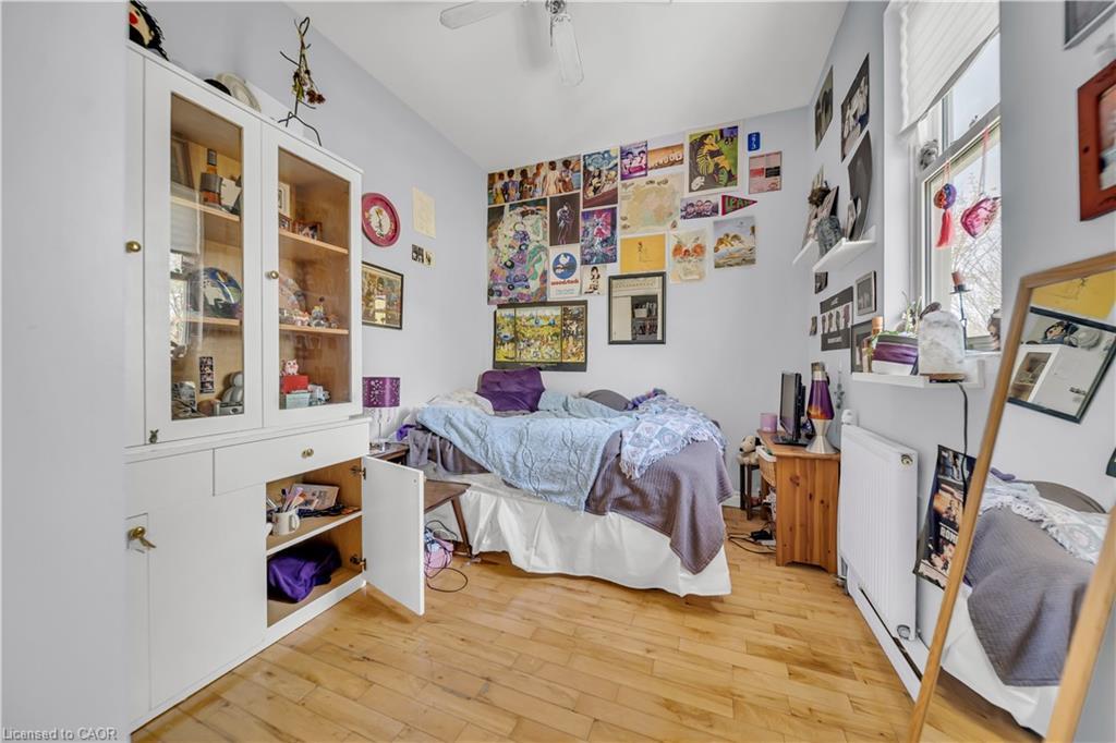 24 Columbia Street W, Waterloo, ON