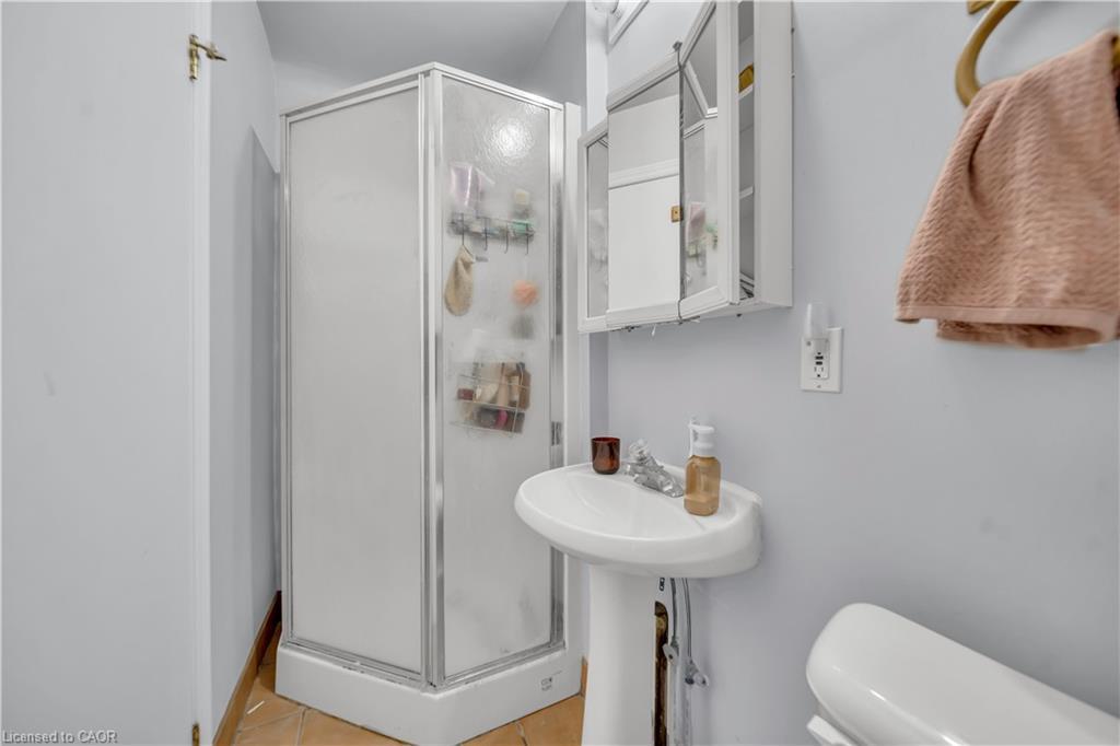 24 Columbia Street W, Waterloo, ON