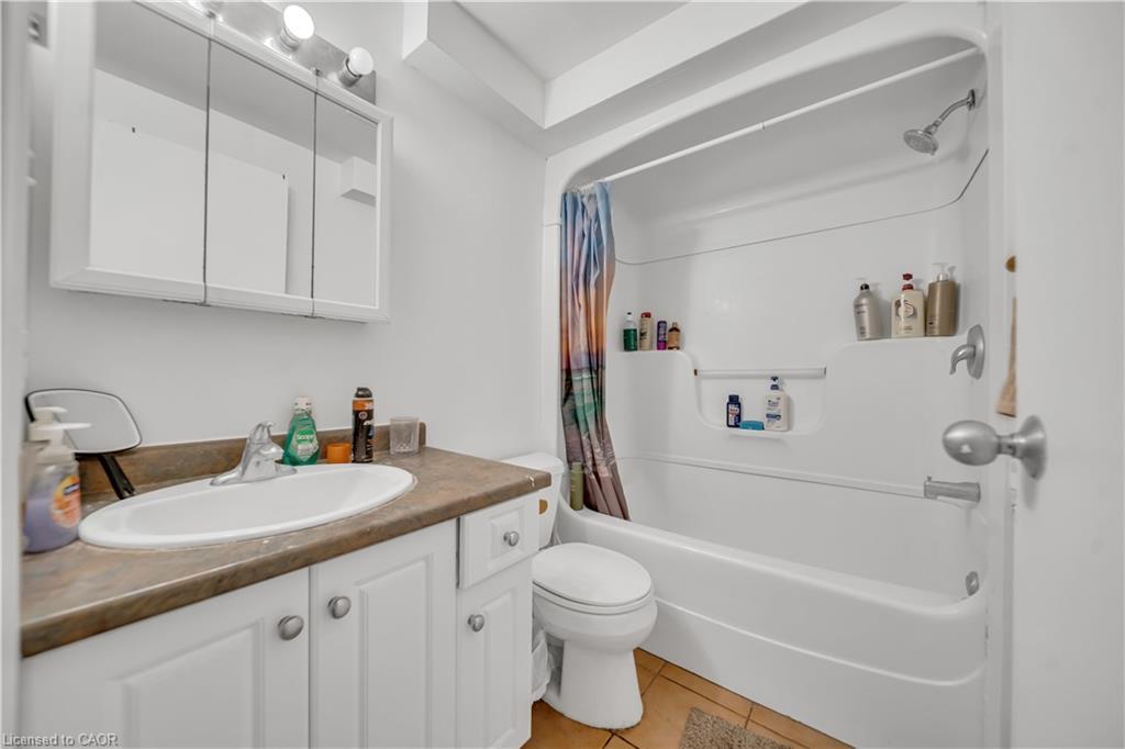 24 Columbia Street W, Waterloo, ON