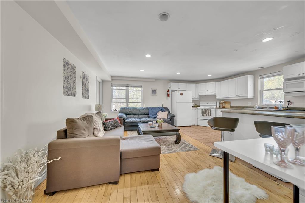 24 Columbia Street W, Waterloo, ON