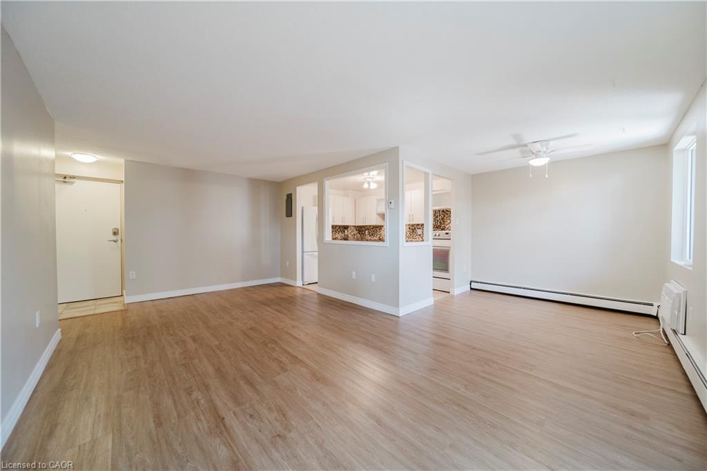 110-279 Chandler Drive, Kitchener, ON - Indoor Photo Showing Other Room