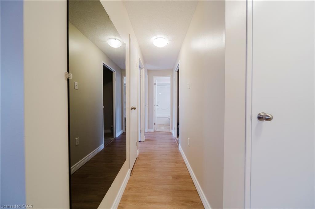 110-279 Chandler Drive, Kitchener, ON - Indoor Photo Showing Other Room
