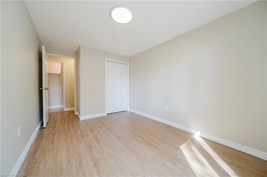 110-279 Chandler Drive, Kitchener, ON - Indoor Photo Showing Other Room