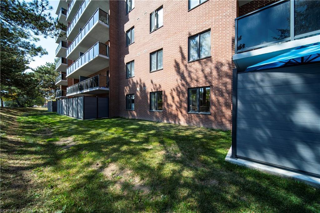 110-279 Chandler Drive, Kitchener, ON - Outdoor With Exterior