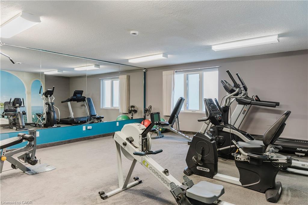 110-279 Chandler Drive, Kitchener, ON - Indoor Photo Showing Gym Room