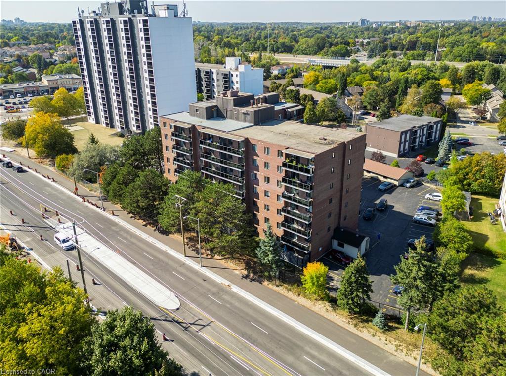110-279 Chandler Drive, Kitchener, ON - Outdoor With View