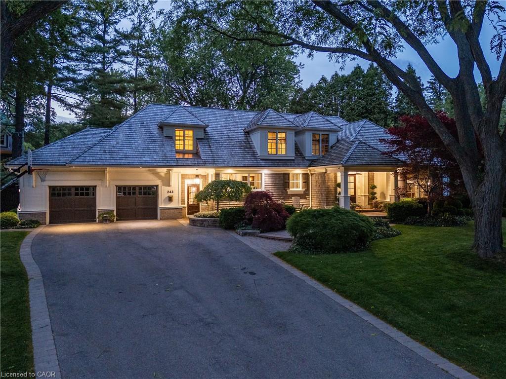 243 Alscot Crescent, Oakville, ON - Outdoor