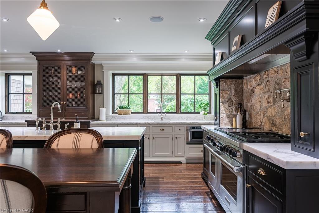 243 Alscot Crescent, Oakville, ON - Indoor