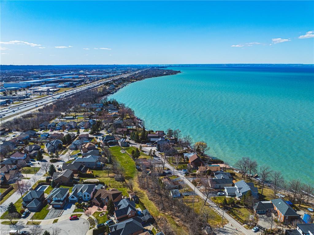 19 Liuna Court, Hamilton, ON - Outdoor With Body Of Water With View