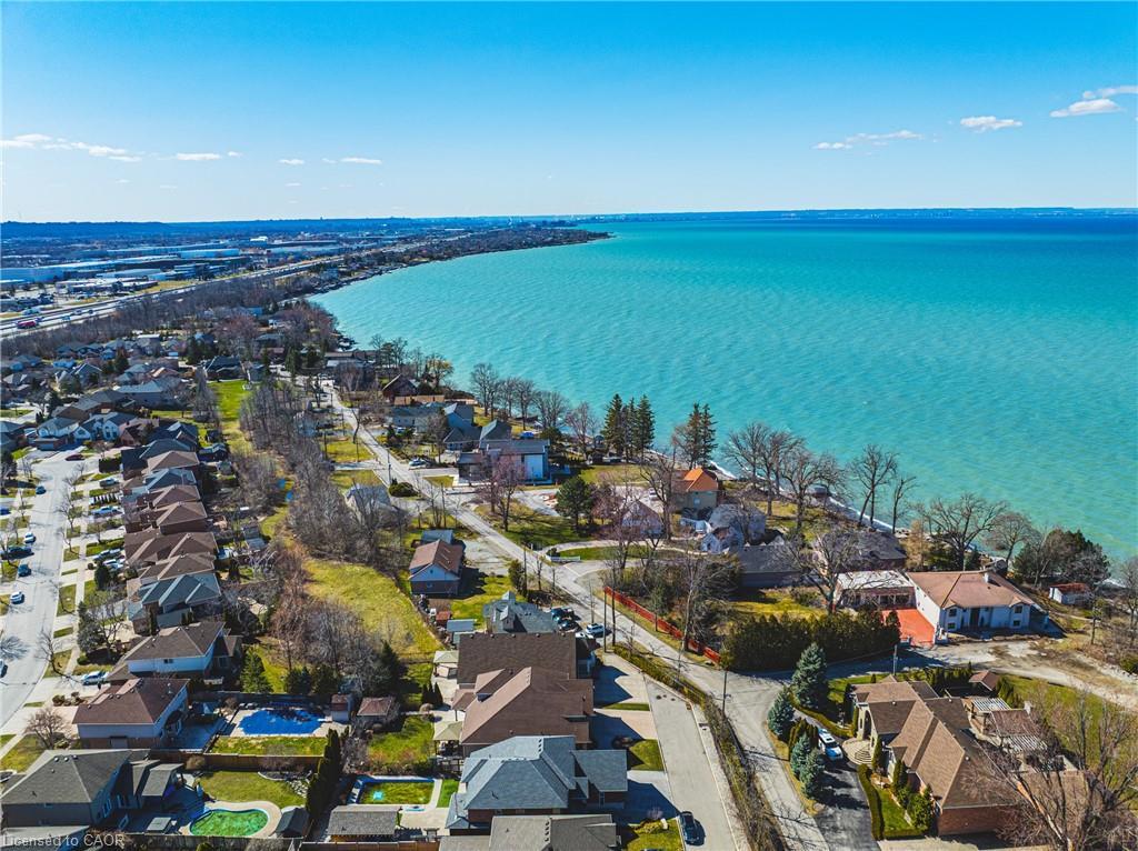 19 Liuna Court, Hamilton, ON - Outdoor With Body Of Water With View