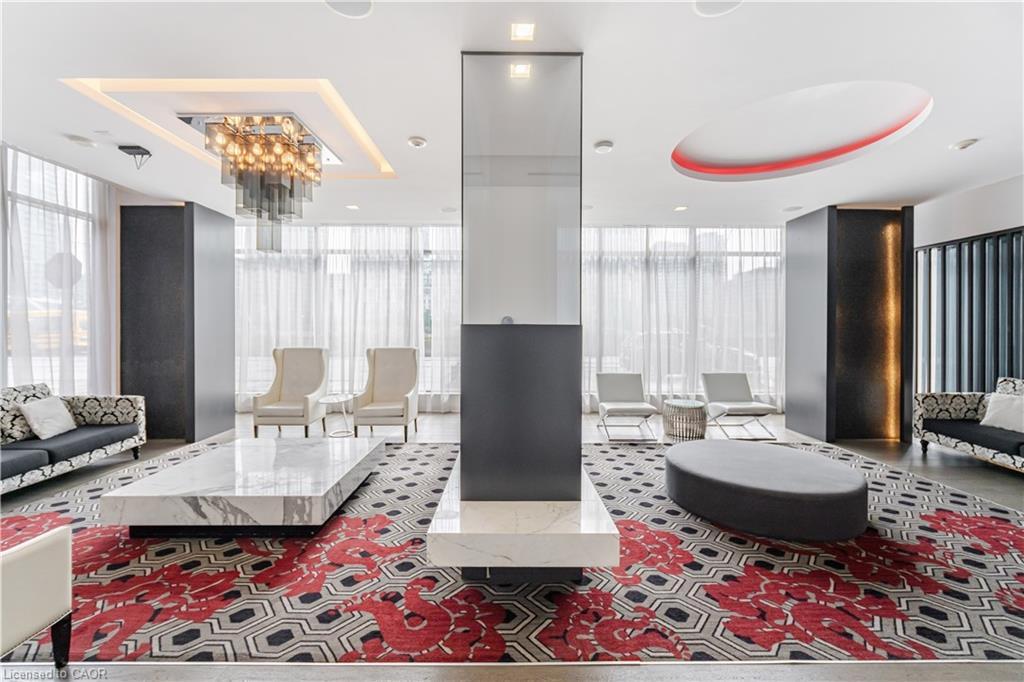 821-560 Front Street W, Toronto, ON - Indoor Photo Showing Other Room