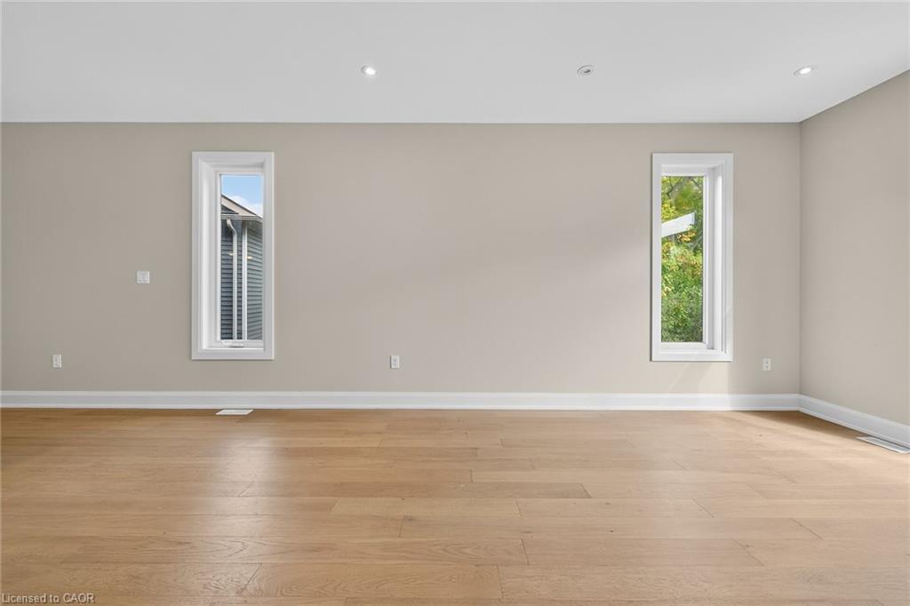 56-4311 Mann Street, Niagara Falls, ON - Indoor Photo Showing Other Room