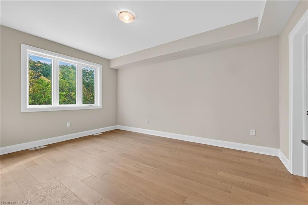 56-4311 Mann Street, Niagara Falls, ON - Indoor Photo Showing Other Room