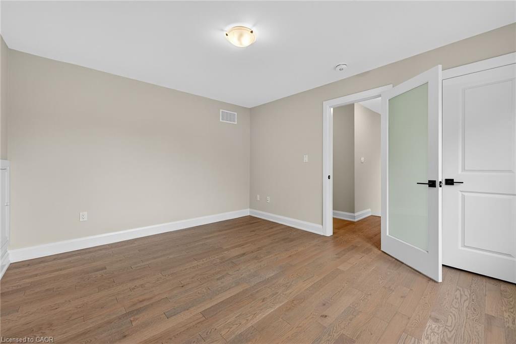 56-4311 Mann Street, Niagara Falls, ON - Indoor Photo Showing Other Room