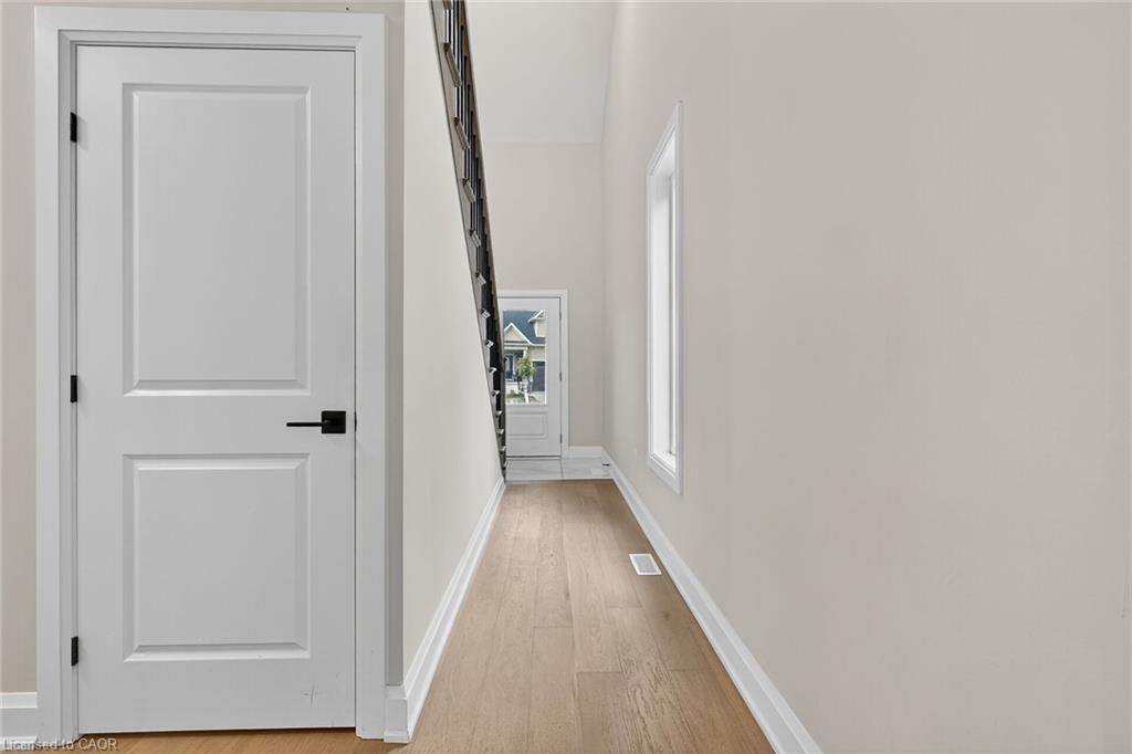 56-4311 Mann Street, Niagara Falls, ON - Indoor Photo Showing Other Room