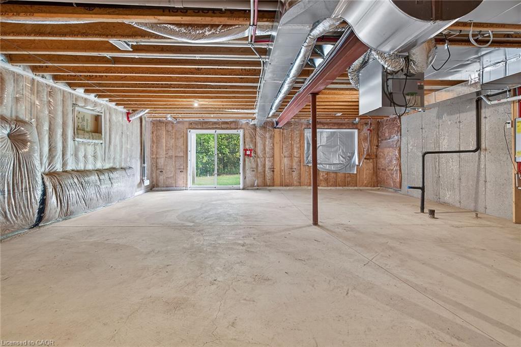 56-4311 Mann Street, Niagara Falls, ON - Indoor Photo Showing Basement