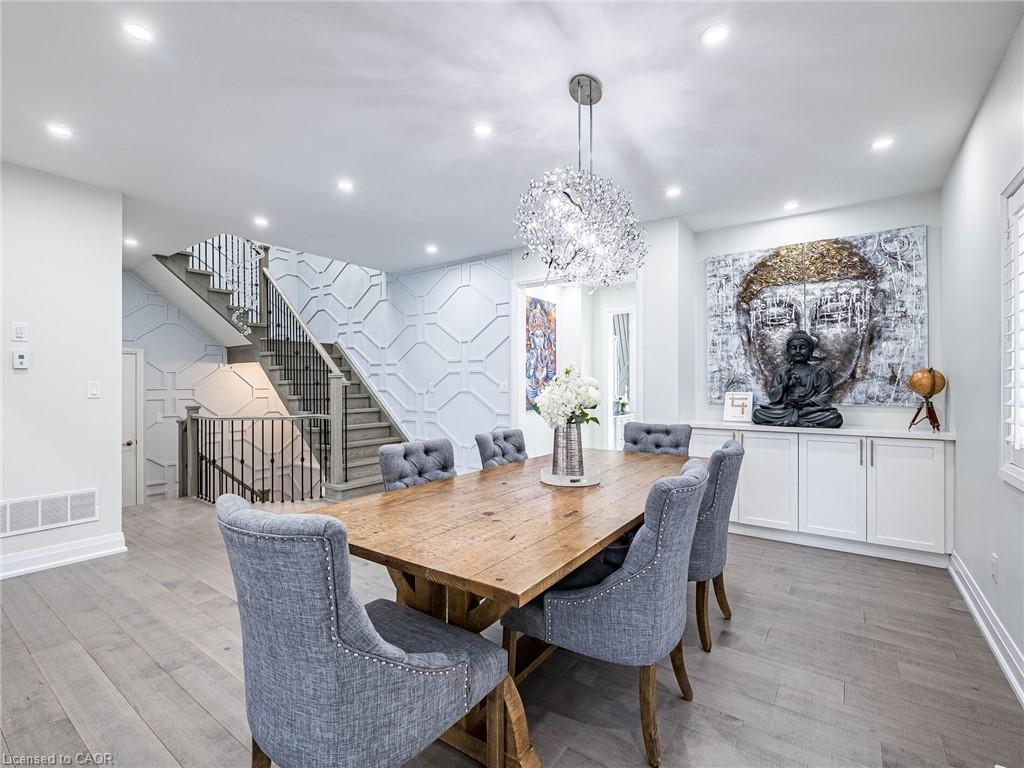 22 Rolling Rock Way, Brampton, ON - Indoor Photo Showing Dining Room