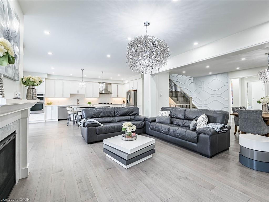 22 Rolling Rock Way, Brampton, ON - Indoor Photo Showing Living Room With Fireplace