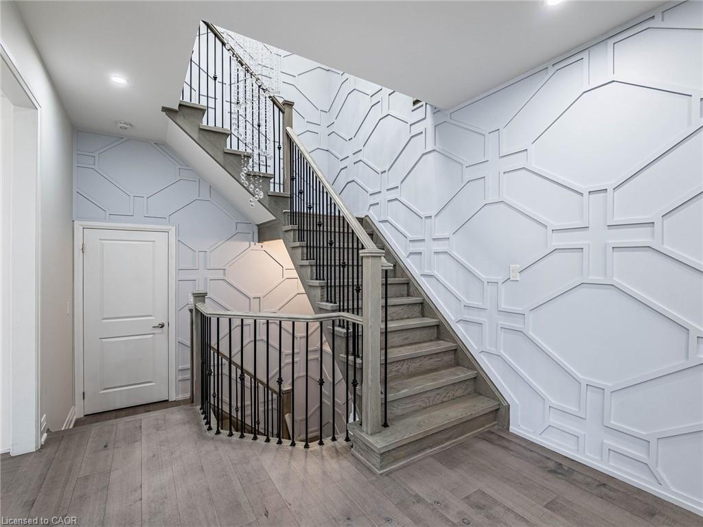 22 Rolling Rock Way, Brampton, ON - Indoor Photo Showing Other Room