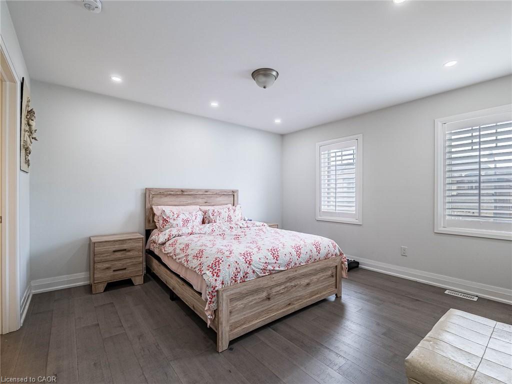 22 Rolling Rock Way, Brampton, ON - Indoor Photo Showing Bedroom