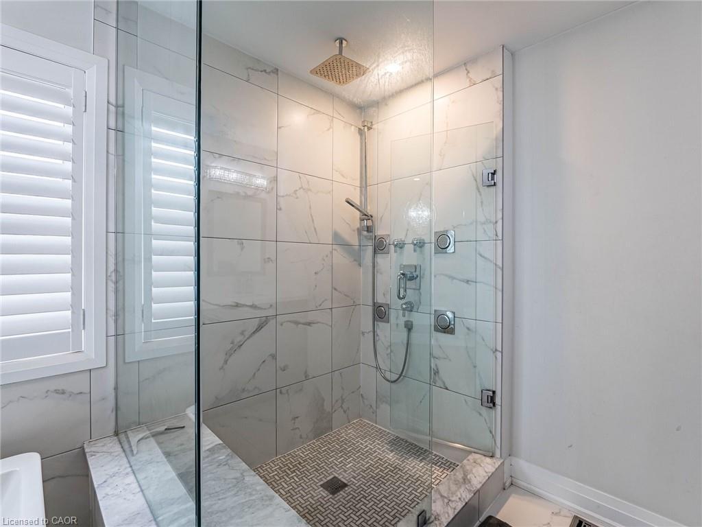 22 Rolling Rock Way, Brampton, ON - Indoor Photo Showing Bathroom
