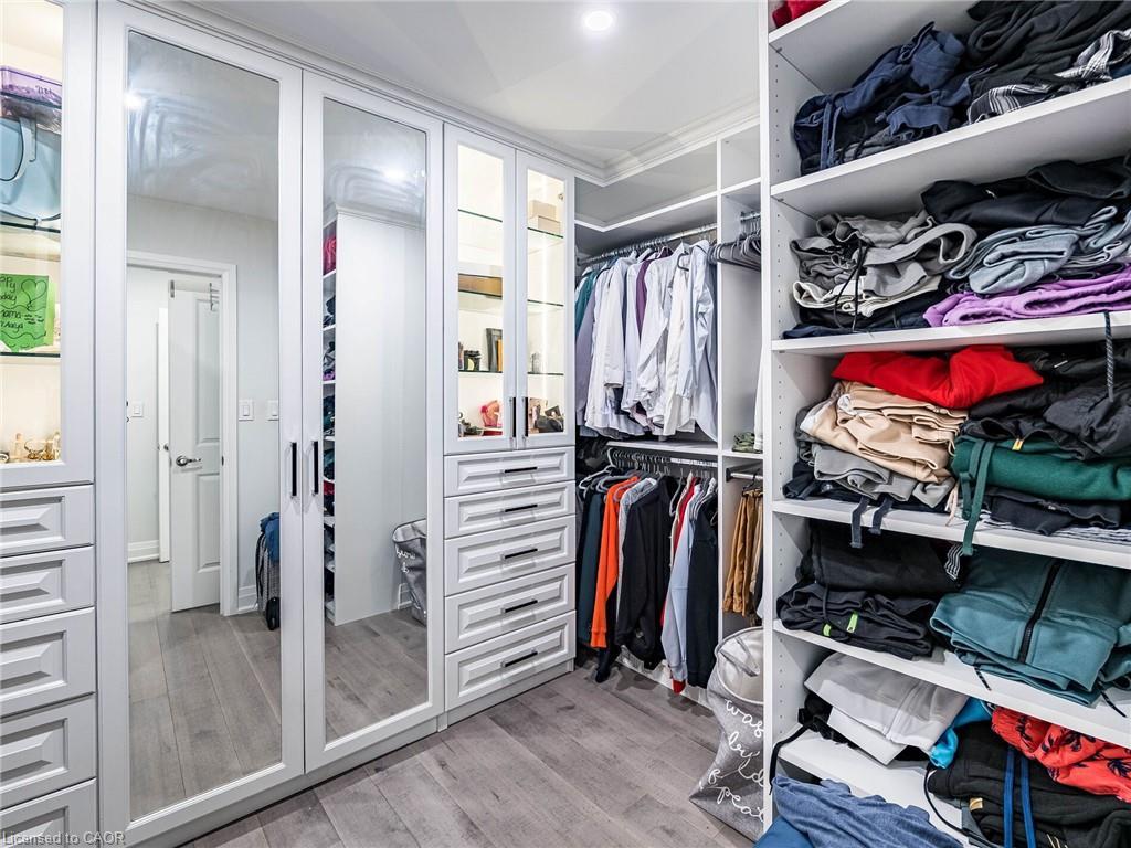 22 Rolling Rock Way, Brampton, ON - Indoor With Storage