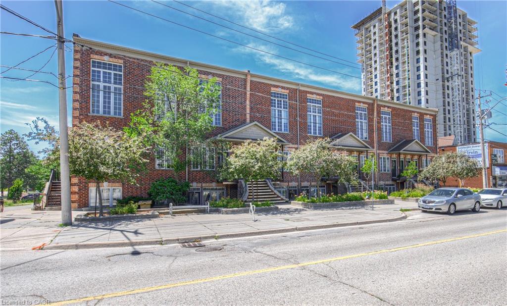 109-555 King Street E, Kitchener, ON - Outdoor With Facade