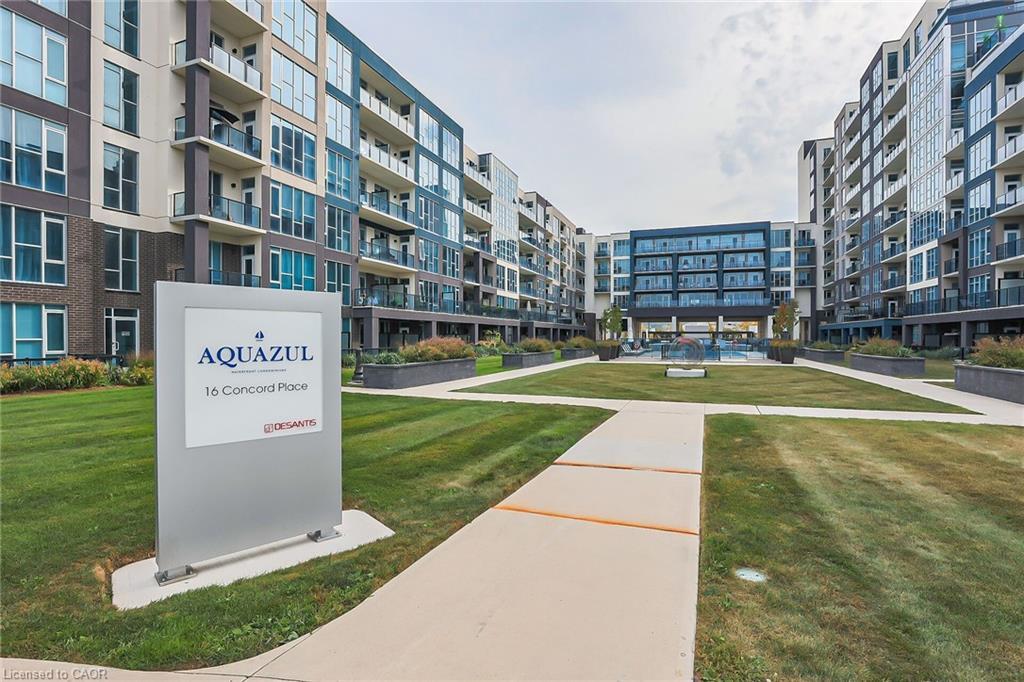 431-16 Concord Place, Grimsby, ON - Outdoor With Balcony With Facade