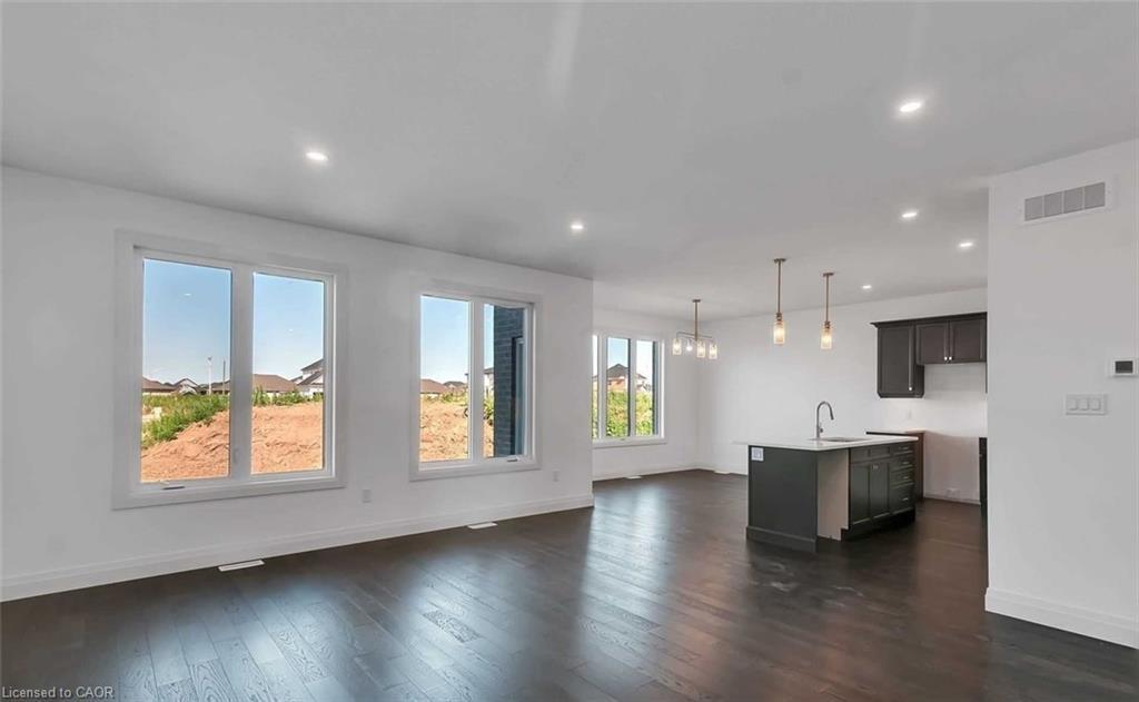 28 Rosina Lane, Thamesford, ON - Indoor