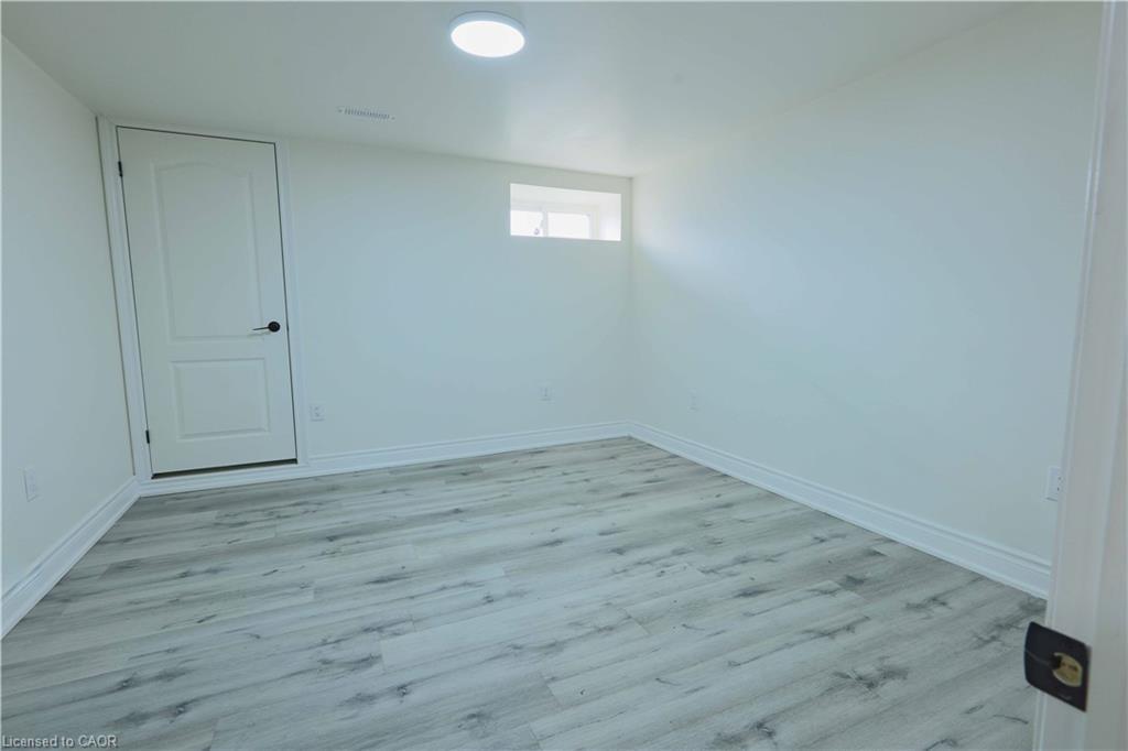 130 Clarence Street, London, ON - Indoor Photo Showing Other Room