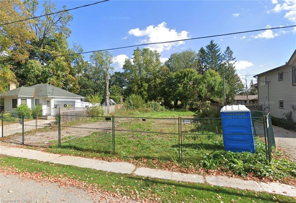 164 Catherine Street, Parkhill, ON