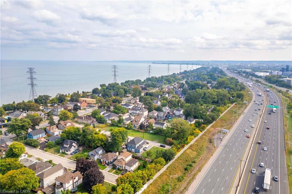 10 Knapmans Drive, Hamilton, ON