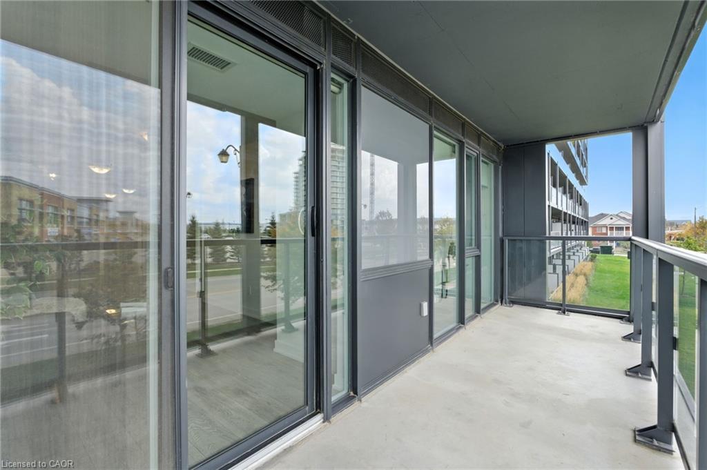 A220-3210 Dakota Common, Burlington, ON - Outdoor With Exterior