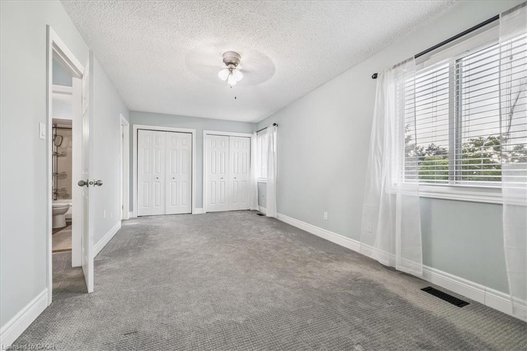 22 Merritt Crescent, Grimsby, ON - Indoor Photo Showing Other Room