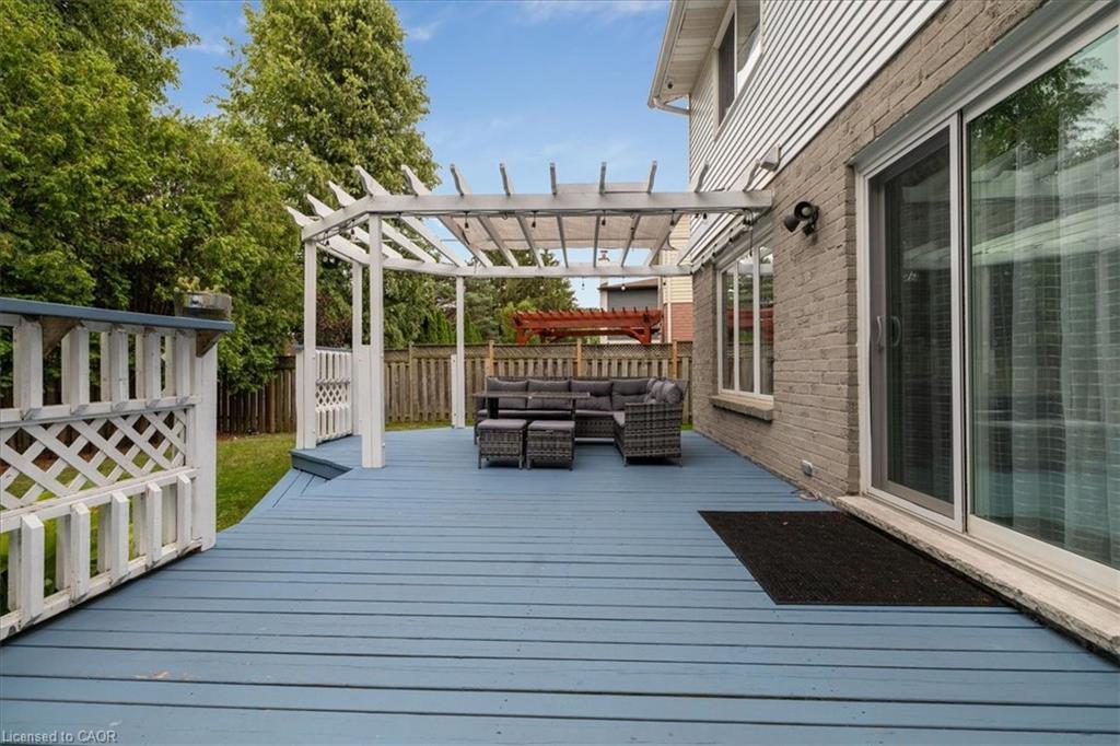 22 Merritt Crescent, Grimsby, ON - Outdoor With Deck Patio Veranda With Exterior