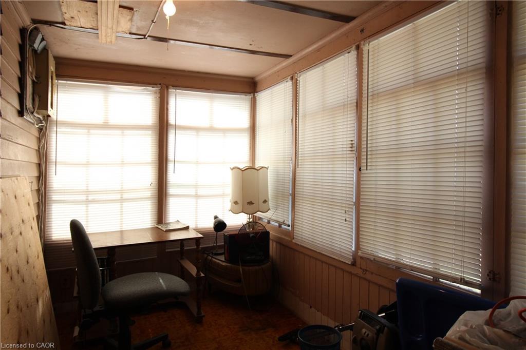 312 Ridgeway Road, Crystal Beach, ON - Indoor