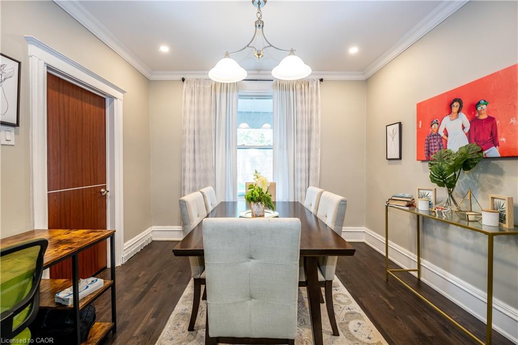 43 Princess Street, Hamilton, ON - Indoor Photo Showing Dining Room
