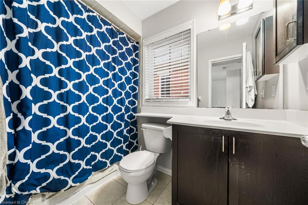 3-2551 Sixth Line, Oakville, ON - Indoor Photo Showing Bathroom